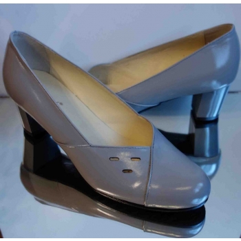 Skórzane szerokie buty damskie, rozmiar 37