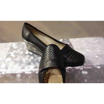 Czółenka damskie KOTURN skóra 6cm - czarne