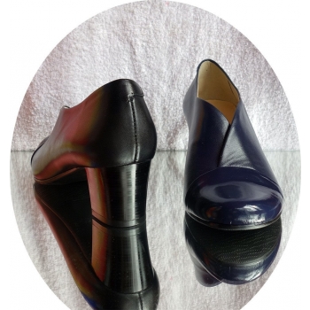 Skórzane czarne botki elegancja 39cm