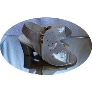 Eleganckie Sandałki Skórzane złote+40