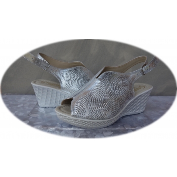 Sandały damskie srebrne z koturnem, skóra naturalna, rozmiar 40