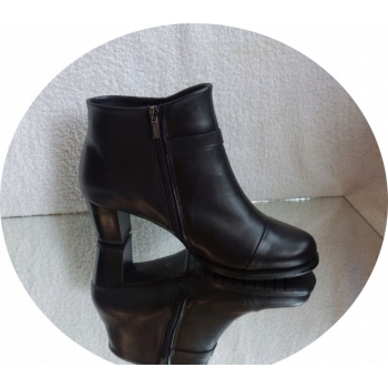 SKÓRZANE WYSOKIE BOTKI CZARNE 6cm obcas 38