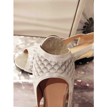 Nowoczesne sandały ze skórzanej cholewki | srebrne | nr 40