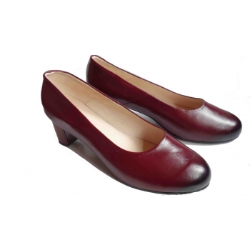 Eleganckie czółenko bordo na wysokim obcasie - K46